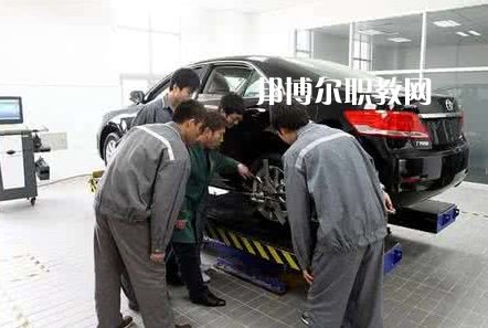 保定市第四職業(yè)中學(xué)2022年學(xué)費(fèi)、收費(fèi)多少