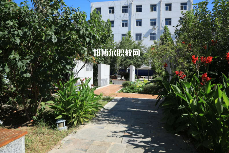 保定市第二職業(yè)中學(xué)2022年學(xué)費(fèi)、收費(fèi)多少