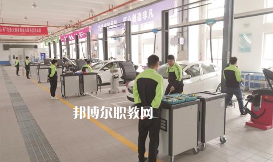 邯鄲第一財(cái)經(jīng)學(xué)校2022年學(xué)費(fèi)、收費(fèi)多少