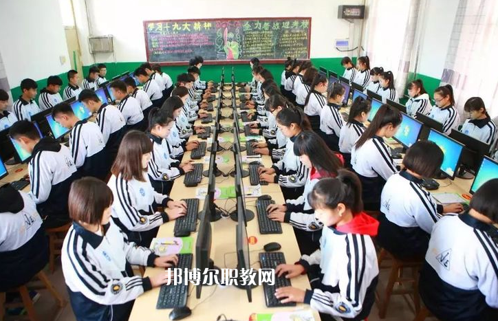 唐山市豐南區(qū)職業(yè)技術(shù)教育中心2022年報(bào)名條件、招生要求、招生對(duì)象