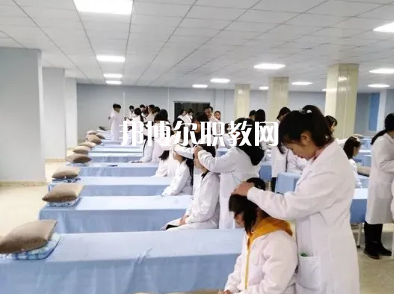 貴州中醫(yī)藥職業(yè)學(xué)校2022年報(bào)名條件、招生要求、招生對象