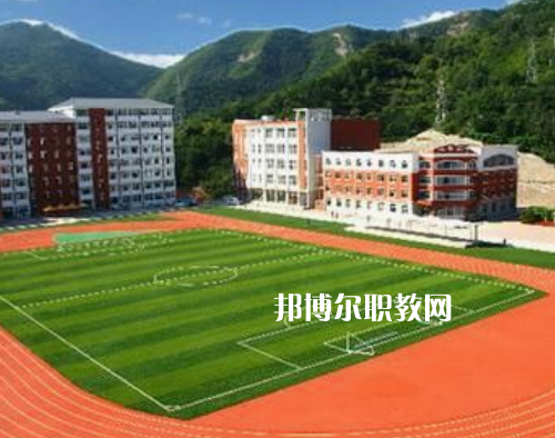 重慶醫(yī)院科技學(xué)校2022年報名條件、招生要求、招生對象