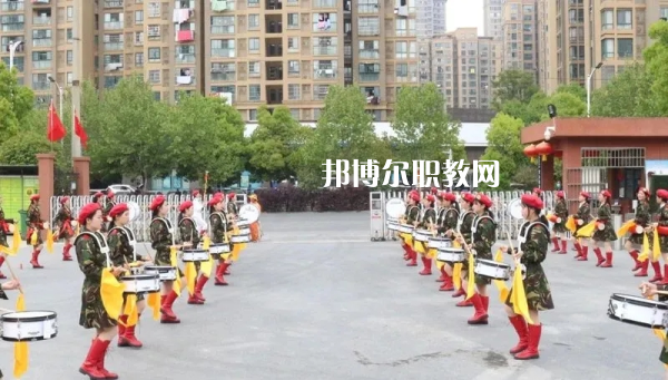 安徽合肥機(jī)電技師學(xué)院2022年報(bào)名條件、招生要求、招生對(duì)象