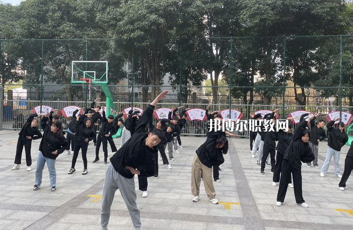 廣西機(jī)電工業(yè)學(xué)校怎么樣、好不好