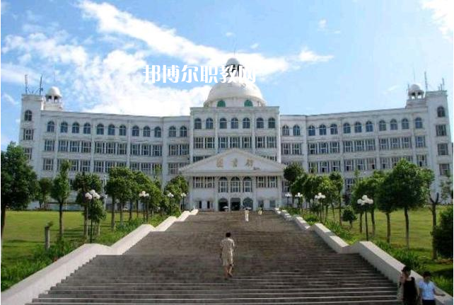 滄州市職業(yè)技術(shù)教育中心2022年報名條件、招生要求、招生對象