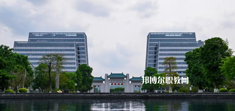 廣東華夏技工學校2022年報名條件、招生要求、招生對象