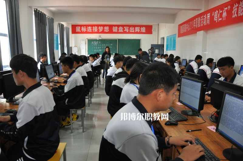 魏縣綜合職業(yè)技術(shù)教育中心2022年報(bào)名條件、招生要求、招生對(duì)象