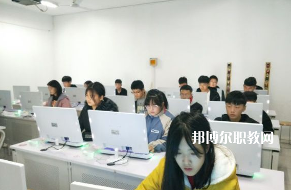 石家莊工業(yè)中等專業(yè)學校2022年報名條件、招生要求、招生對象