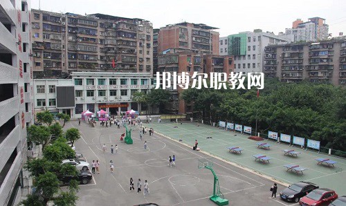 四川省達(dá)州中醫(yī)學(xué)校2022年報(bào)名條件、招生要求、招生對象