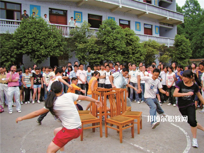 資中電子工程學(xué)校怎么樣、好不好