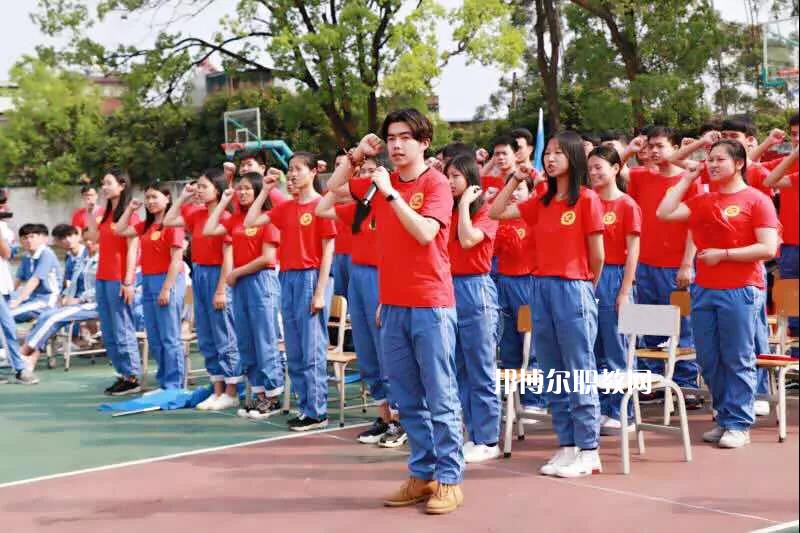 惠州華科職業(yè)高級中學(xué)2022年報名條件、招生要求、招生對象