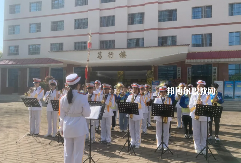 達州遠航職業(yè)技術學校網站網址