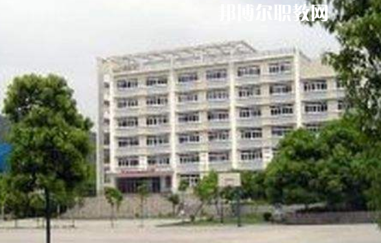 廣安鄰水金科職業(yè)技術(shù)學(xué)校2022年報名條件、招生要求、招生對象