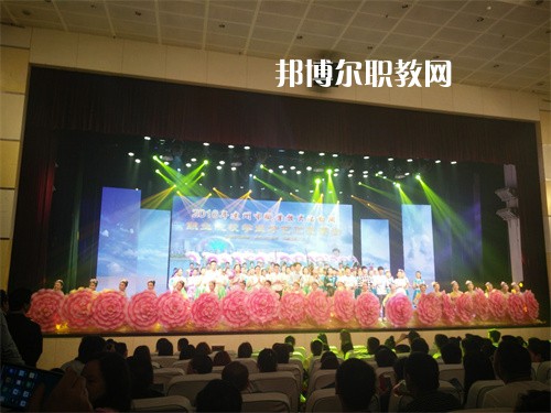 達(dá)州華西職業(yè)技術(shù)學(xué)校2022年報名條件、招生要求、招生對象