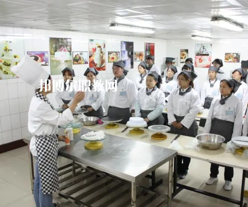 石家莊飲食集團烹飪職業(yè)學校2022年報名條件、招生要求、招生對象