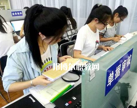 石家莊長安機(jī)電技工學(xué)校2022年報(bào)名條件、招生要求、招生對象