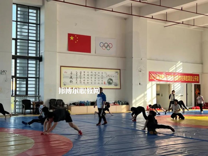 佛山體育運動學(xué)校2022年報名條件、招生要求、招生對象