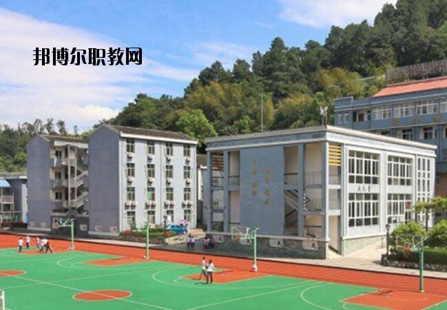 武勝萬善職業(yè)中學(xué)地址在哪里