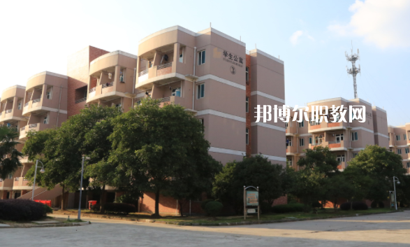 文山農(nóng)業(yè)學(xué)校2022年學(xué)費(fèi)、收費(fèi)多少