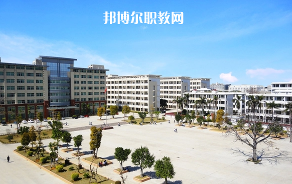 潮州職業(yè)技術(shù)學(xué)校學(xué)校怎么樣、好不好
