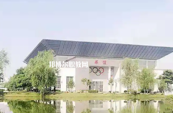 江蘇高淳中等專(zhuān)業(yè)學(xué)校2022年報(bào)名條件、招生要求、招生對(duì)象