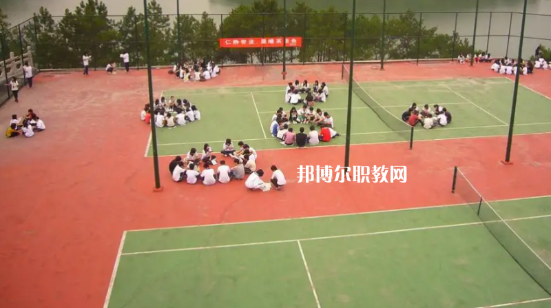 廣東貿(mào)易職業(yè)技術(shù)學(xué)校2022年報名條件、招生要求、招生對象