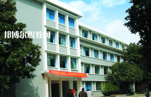 黃石藝術(shù)學(xué)校2022年報(bào)名條件、招生要求、招生對(duì)象