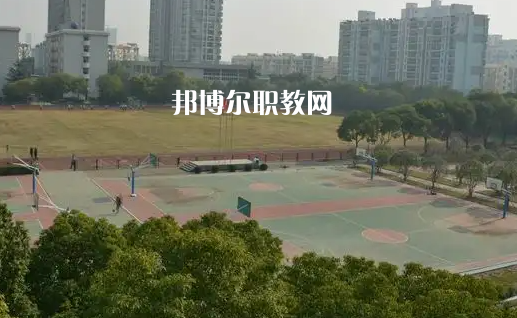 武漢財貿(mào)學(xué)校2022年學(xué)費、收費標(biāo)準(zhǔn)
