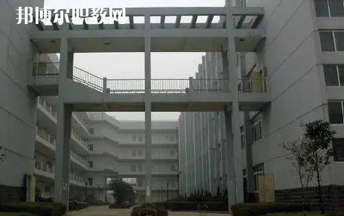 武漢建筑工程學(xué)校2022年報(bào)名條件、招生要求、招生對(duì)象
