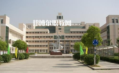 荊州職業(yè)教育中心2022年報(bào)名條件、招生要求、招生對(duì)象