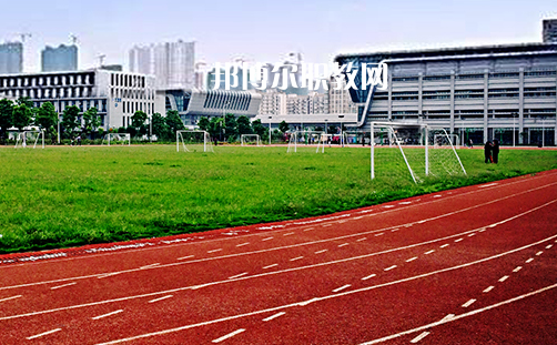 武漢第一職教中心2022年報名條件、招生要求、招生對象