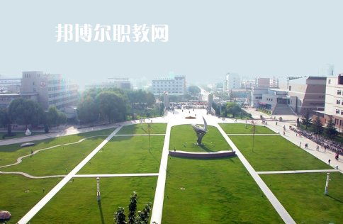 潛江職教中心2022年怎么樣、好不好