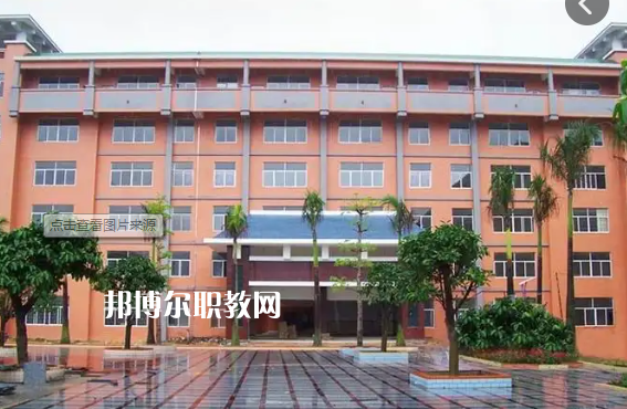 廣州天河金領(lǐng)技工學(xué)校2022年學(xué)費(fèi)、收費(fèi)多少