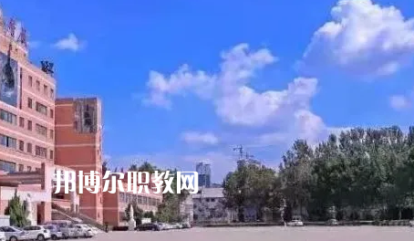 廣州工商技工學(xué)校2022年報(bào)名條件、招生要求、招生對(duì)象