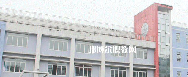 重慶機(jī)電工程高級(jí)技工學(xué)校2023年報(bào)名條件、招生要求、招生對(duì)象
