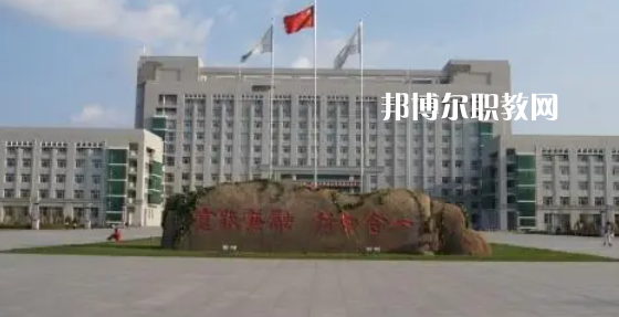 哈爾濱高職?？圃盒Ｅ琶?4強