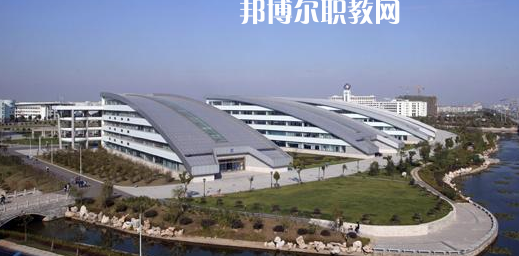 常州高職?？圃盒Ｅ琶?強(qiáng)