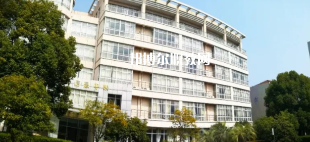 張家港市第二職業(yè)高級(jí)中學(xué)怎么樣、好不好(2023參考)