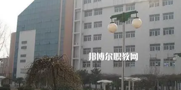 江蘇省淮安技師學院地址在哪里，哪個地區(qū)，哪個城市?