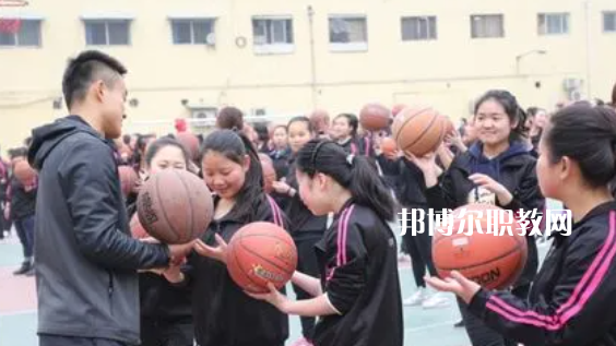 西安市明珠職業(yè)學(xué)校地址在哪里，哪個地區(qū)，哪個城市?