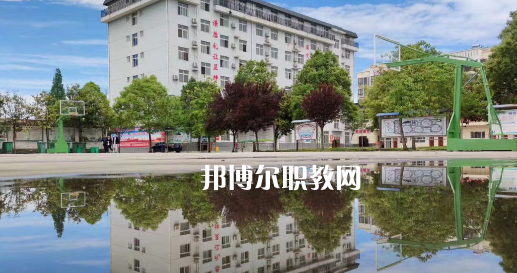 2023陜西漢江技工學(xué)校招生計(jì)劃 招生人數(shù)是多少(附要求、條件、對(duì)象)
