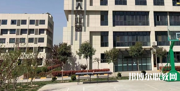 2023西安智能工業(yè)技工學(xué)校招生計(jì)劃 招生人數(shù)是多少(附要求、條件、對(duì)象)