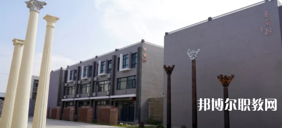 石家莊新藝學(xué)校怎么樣、好不好
