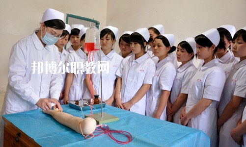 2023河南省信息工程學(xué)校多少錢 河南省信息工程學(xué)校各專業(yè)學(xué)費(fèi)收費(fèi)標(biāo)準(zhǔn)