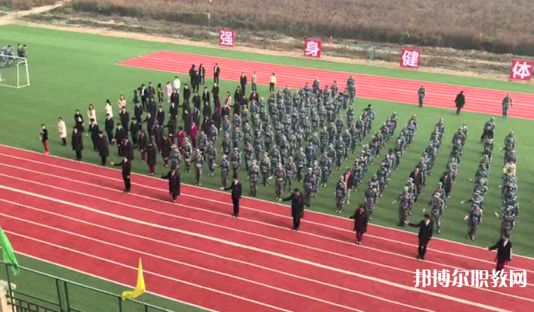 2023鄭州航空港經(jīng)濟綜合實驗區(qū)華德中等專業(yè)學(xué)校招生計劃 招生人數(shù)是多少(附要求、條件、對象)