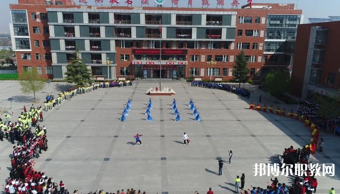 三門峽市湖濱區(qū)中等職業(yè)教育學校地址，乘車路線