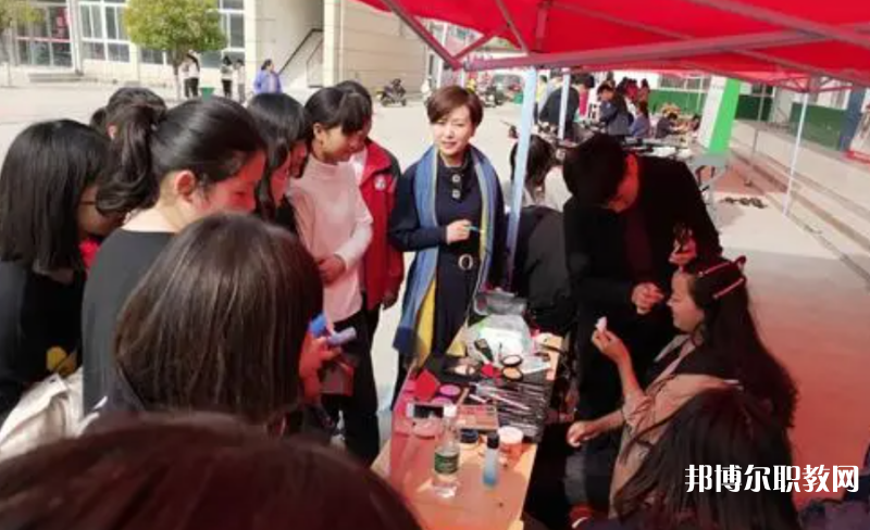 2023寧陵縣職業(yè)中等專業(yè)學(xué)校招生計(jì)劃 招生人數(shù)是多少(附要求、條件、對(duì)象)