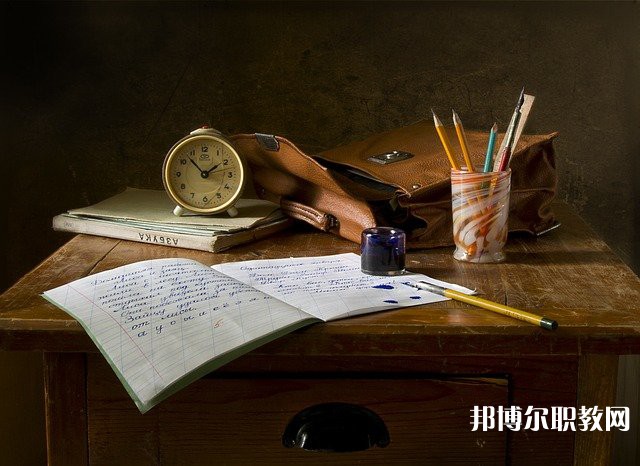 河南哪里的中職學(xué)校能讀美容美體專(zhuān)業(yè)