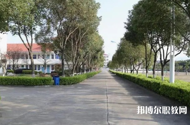 2024陽朔縣中等職業(yè)技術(shù)學(xué)校招生計(jì)劃 招生人數(shù)是多少(附要求、條件、對(duì)象)