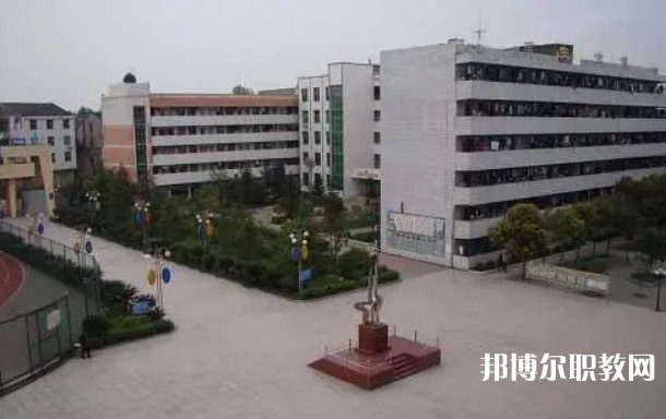 澤州縣周村中學(xué)(職高部)怎么樣、好不好